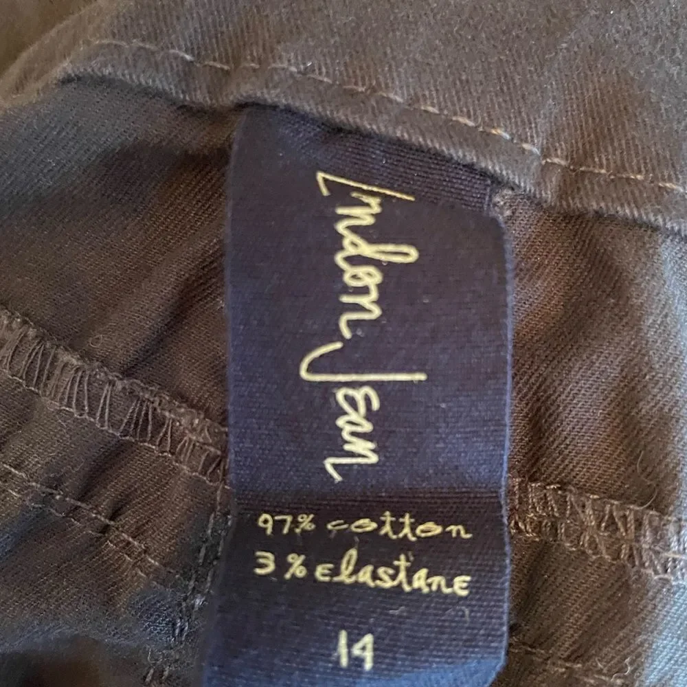 BROWN DENIM SKIRT BY LONDON JEAN FRINT ZIPPER SIZE 14 NWOT
